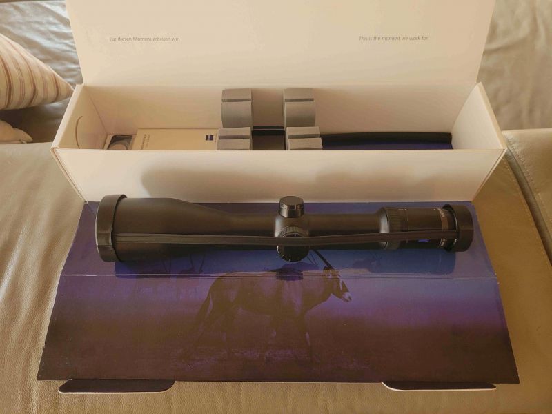 Zeiss HT 3  12 x 56 mit Schiene