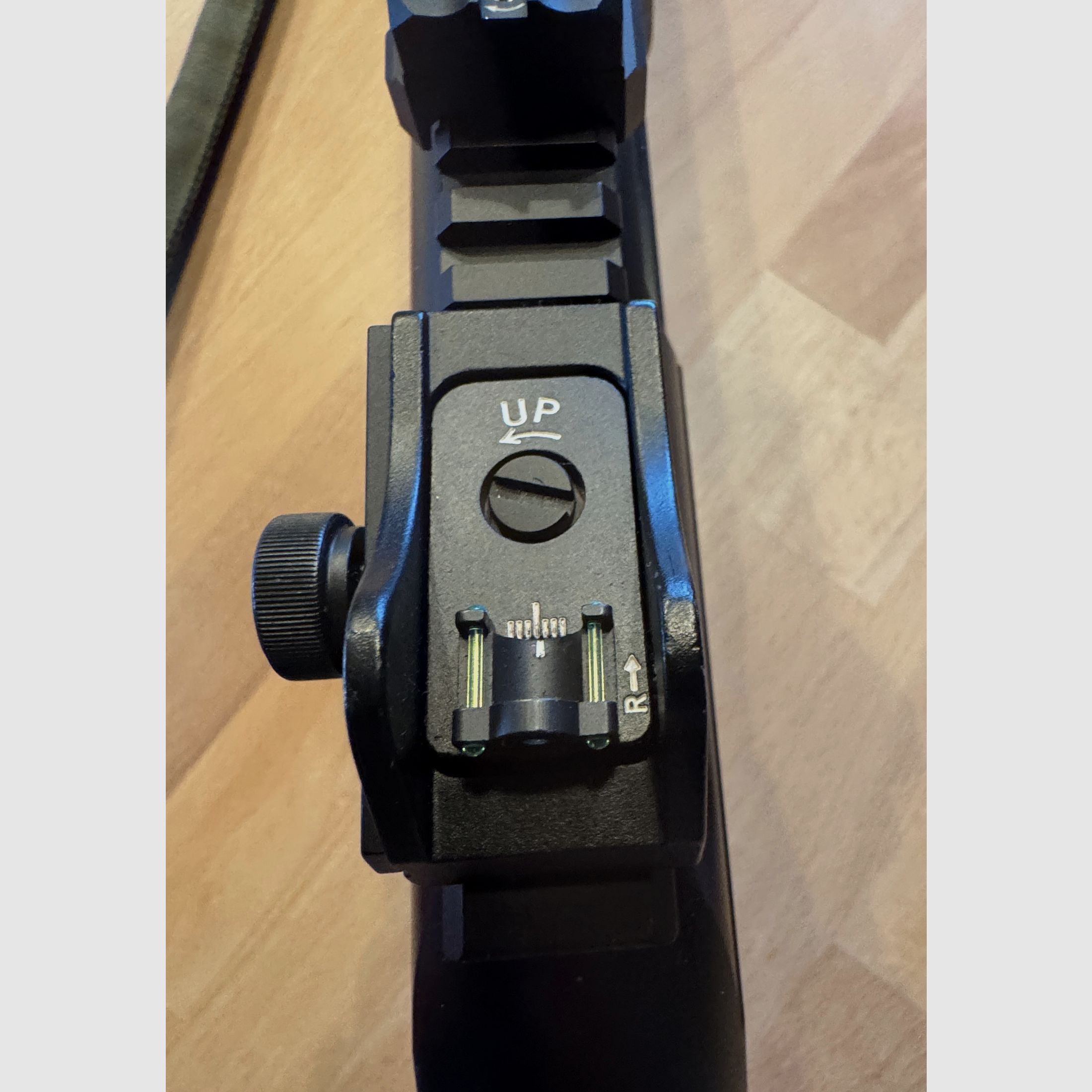 Fabarm / SDASS tactical-12/76, mit Leuchtpunktvisier. Gebraucht