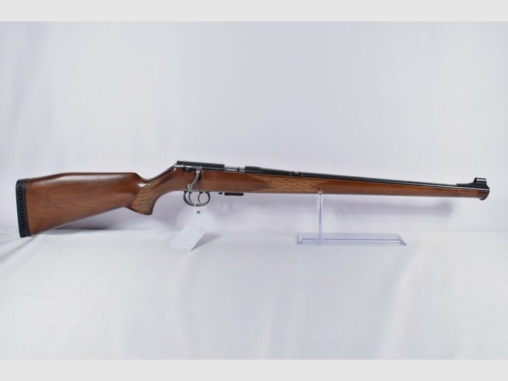 Anschütz 1518 .22WinMag carabine à répétition