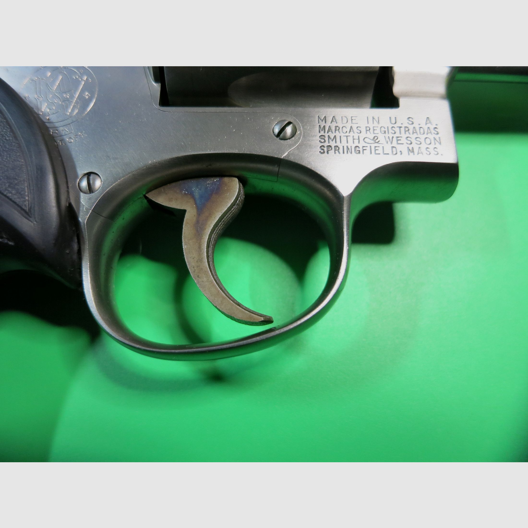 Smith & Wesson Mod. 10-5 (like Victory), .38 Special, 4" barrel, stainless steel, classic catch shot #82