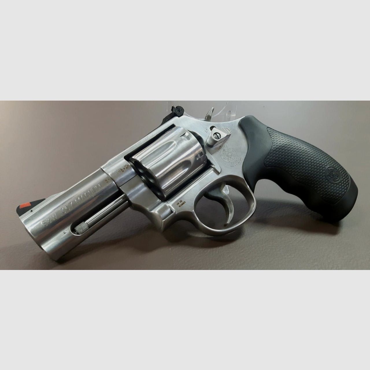 S&W 686 Plus 3" Revolver .357 Mag. 7 Schuss Trommel Stainless