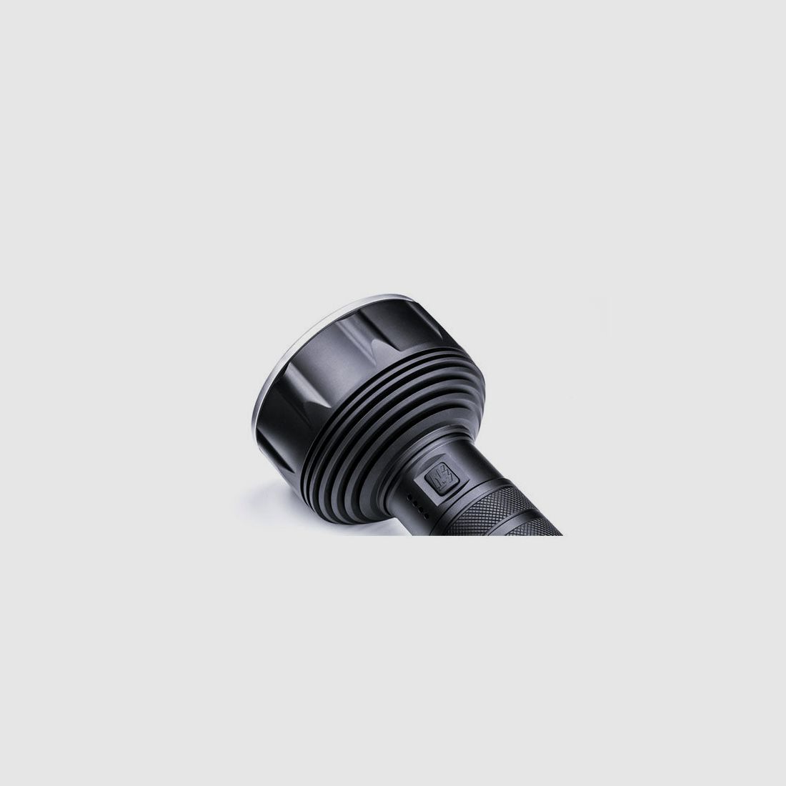 Projecteur LED SAINT TORCH 31, 20 000 lumens (y compris batterie), image 3 sur 12