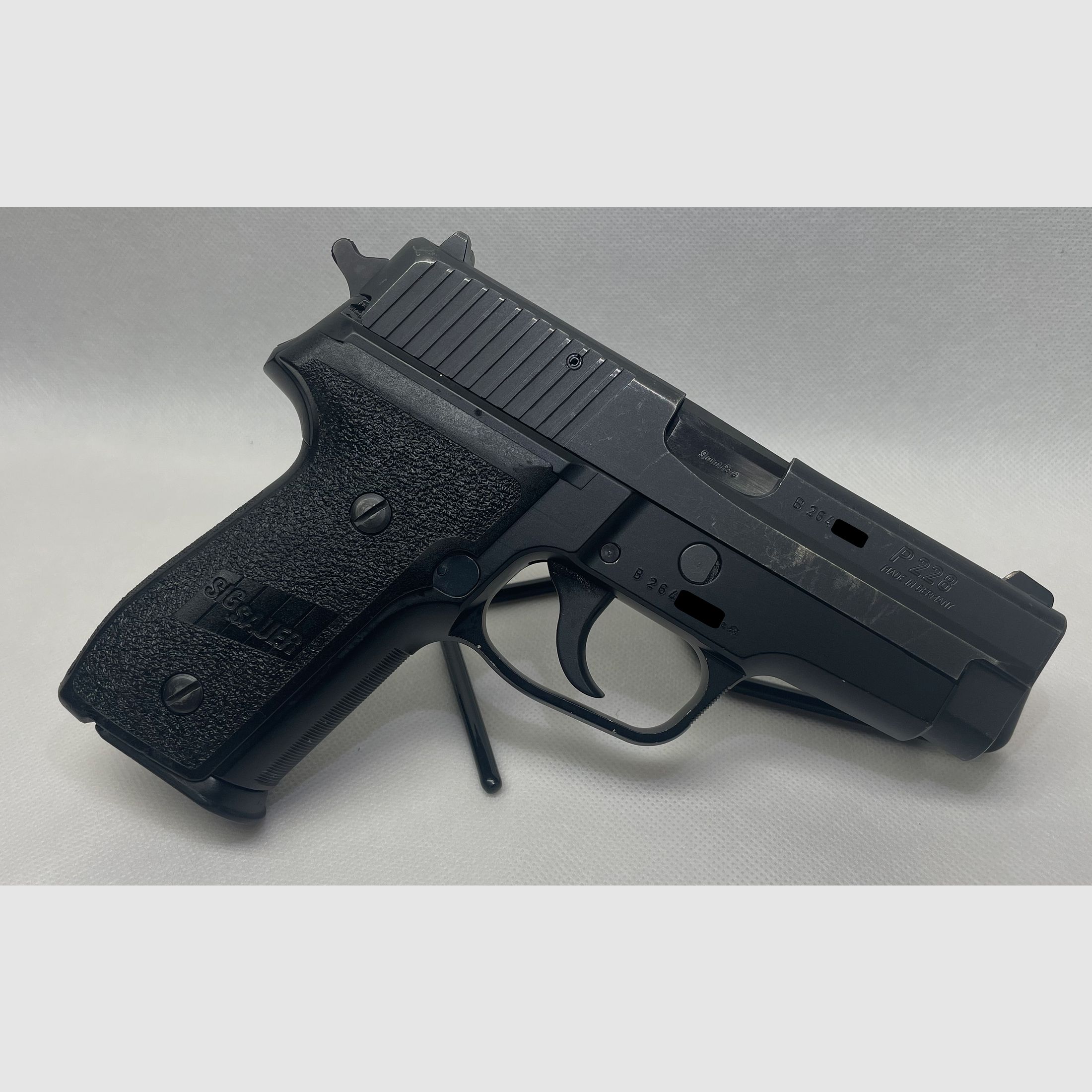 Sig Sauer P228