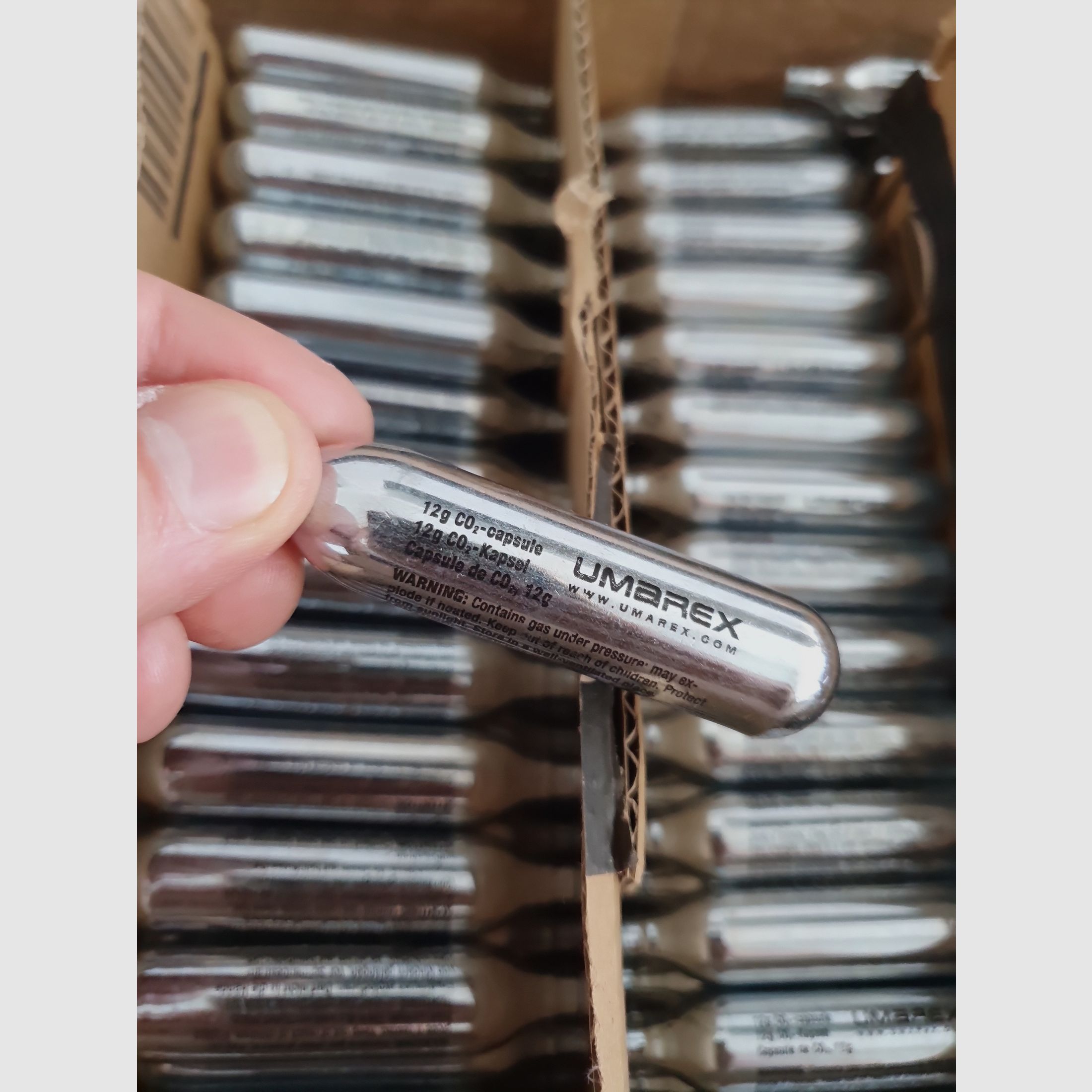 500x stück 12Gr CO2 Kapsel von Umarex NEU