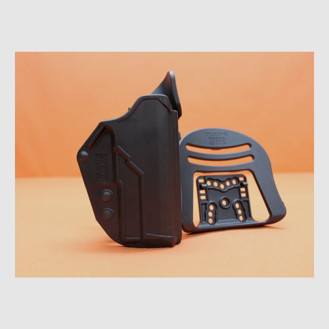 5.11 5.11 ThumbDrive Holster (50101) 019 Zwart: SIG Sauer P228/ P229 (met Rail/ Accessoire rail) rechtshand zwart