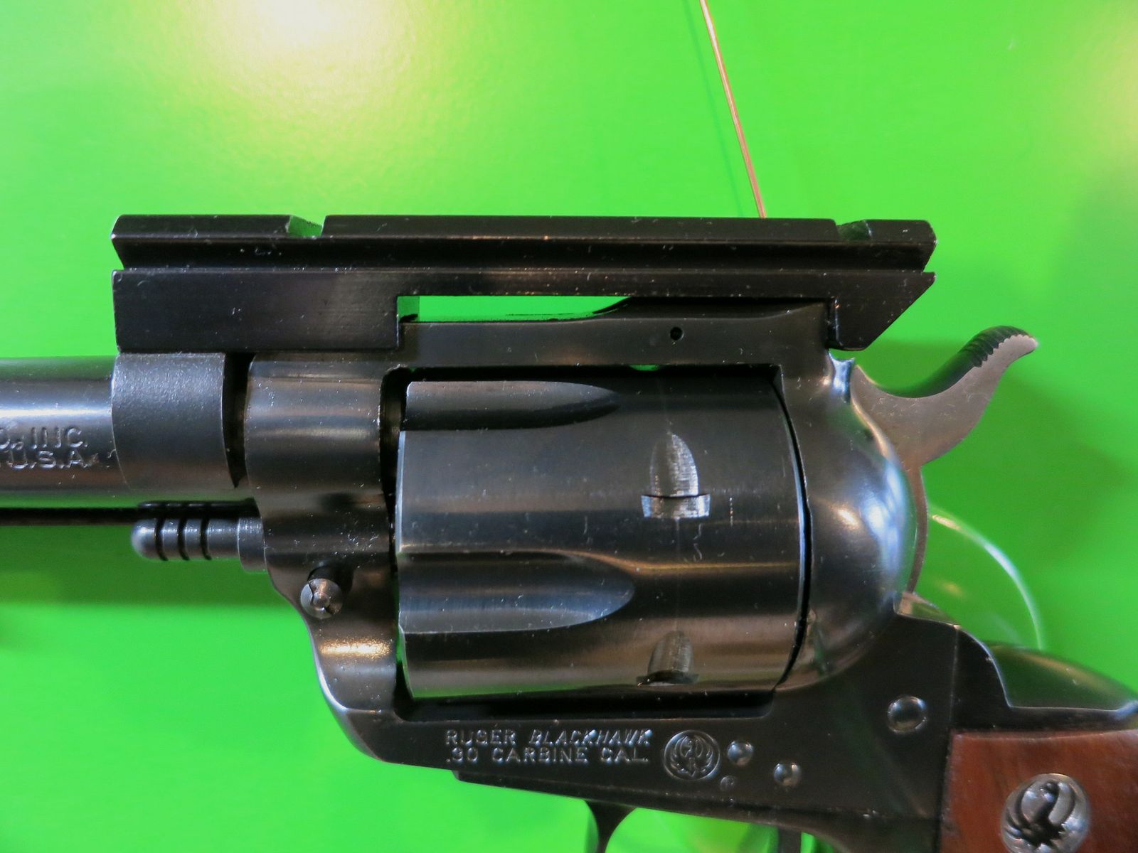 Revólver occidental, Sturm Ruger & Co., modelo Blackhawk, cañón de 7,5", .30 Carbine, riel Weaver #52-