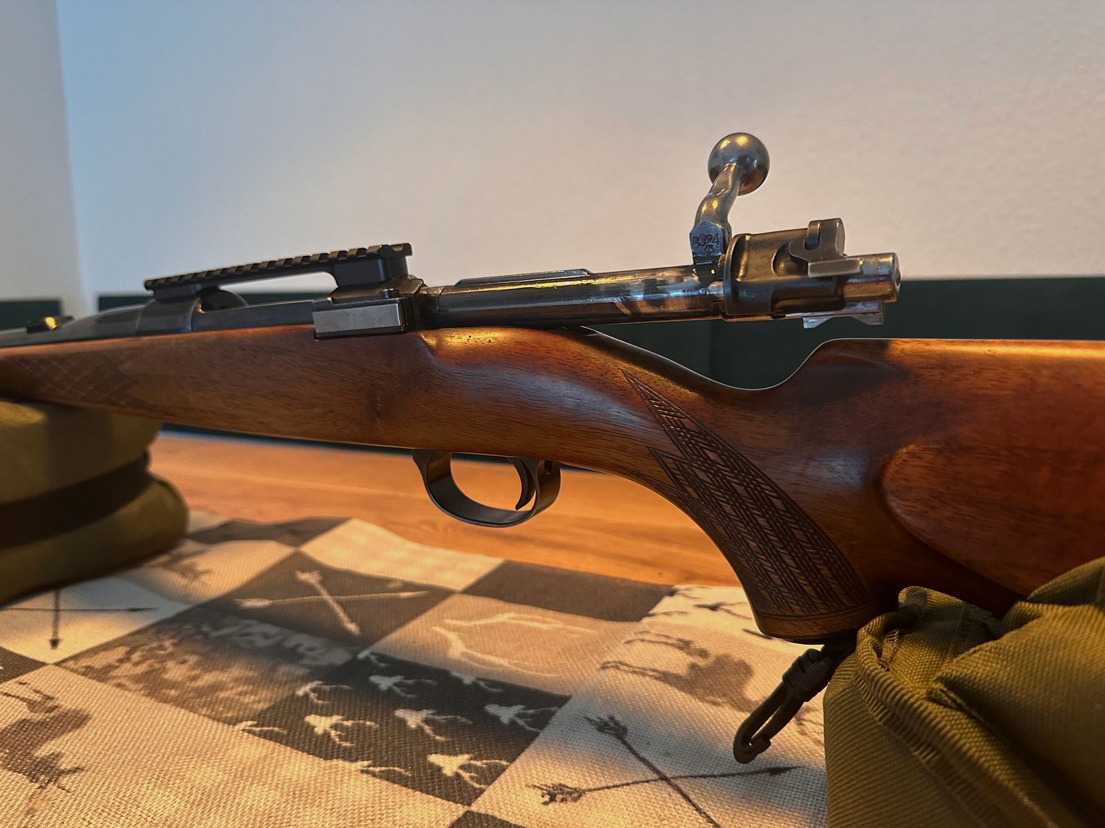 98er Repetierer im Kaliber .308 Winchester – kompakt, präzise, jagdlich optimiert