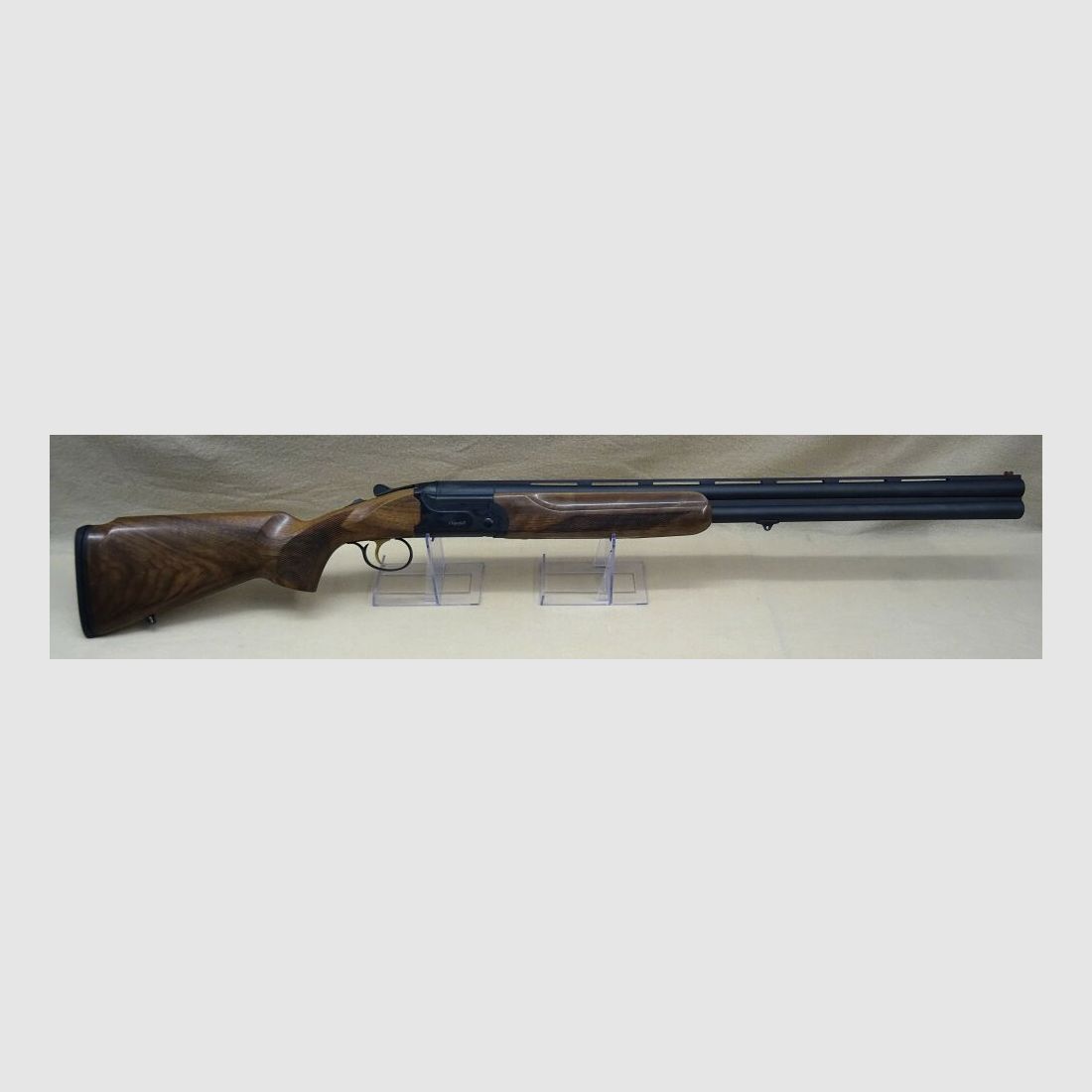 Akkar Silah Churchill 206 E Hunting Black II Lady