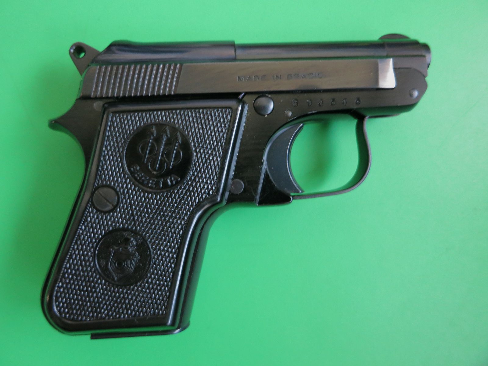 Pietro Beretta 950B pistolet à percussion semi-automatique à bascule 6,35 Browning « MADE IN BRAZIL », comme neuf       #55