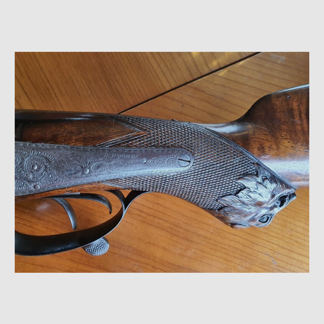 R.Hughes Cape Gun