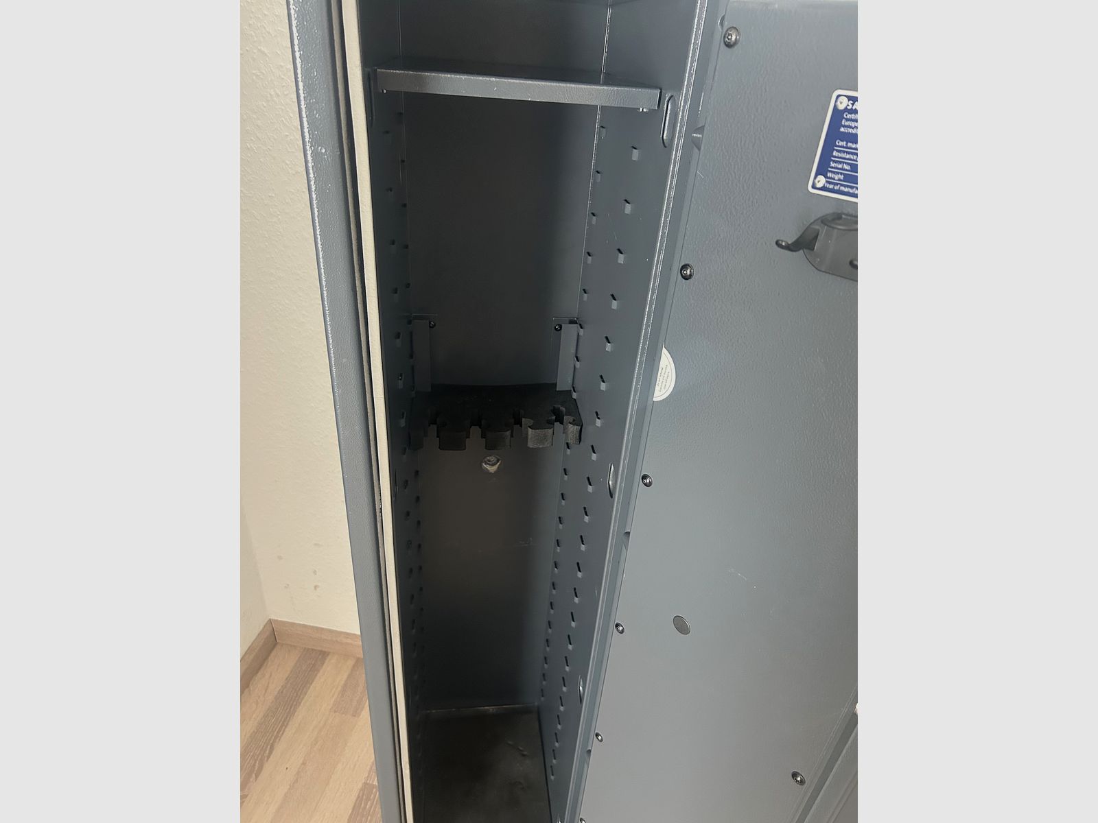 Armoire à armes Classe 0
