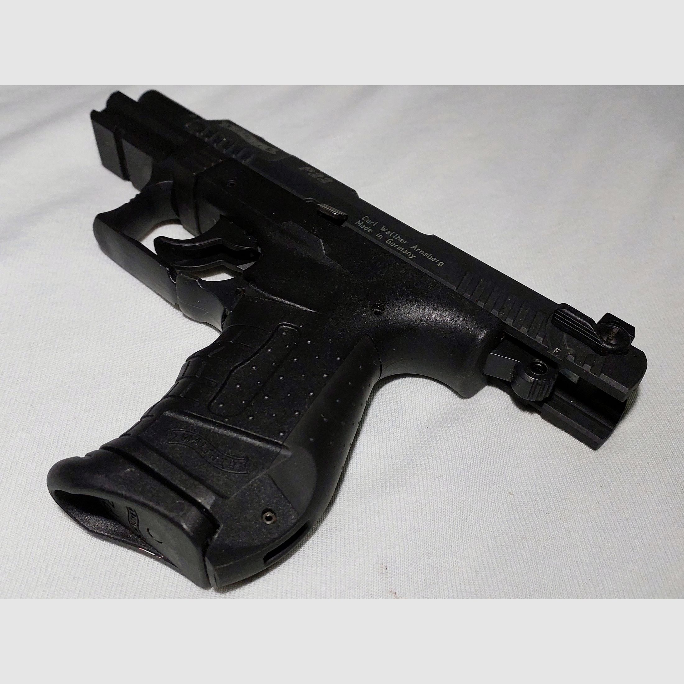 Walther P22 blank firing pistol 9mm P.A.K. black (PTB 778)