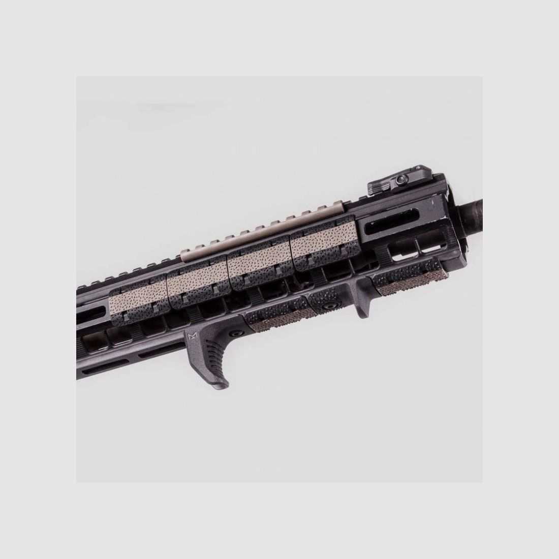 M-LOK OSŁONA SZYN, TYP 2, zdjęcie 1 z 2