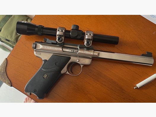 Ruger Target Mark II con telescopio