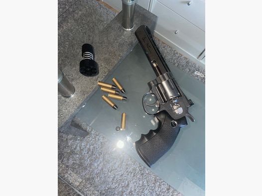 Dan & Wesson Revolver  6Zoll 4,5mm Diabolo 