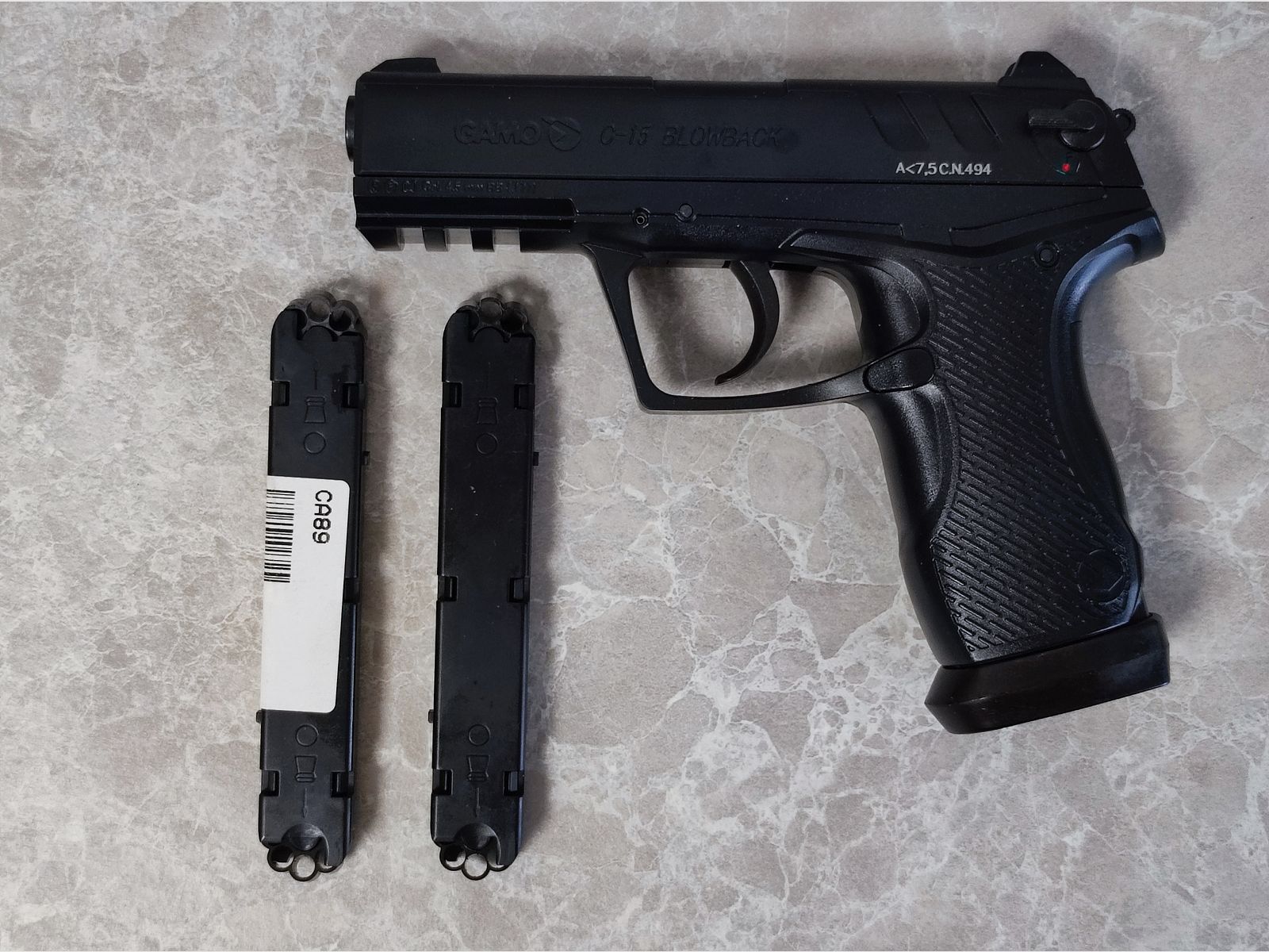 NEU Gamo C-15 Blowback CAL 4,5 schwarz CO2 Gas Pistole