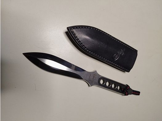 High-quality throwing knife MOELLER Canada VIPER III with leather clip sheath
