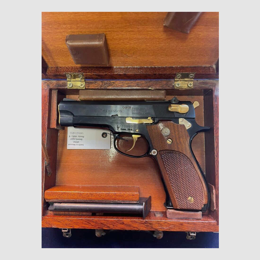 Smith & Wesson 39-2