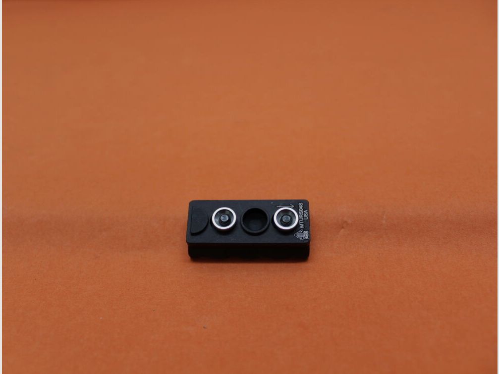 UTG - Leapers Sections de rail Picatinny compatibles KeyMod UTG (MTURS04S) Noir 4 emplacements BL=40mm/ rail Picatinny