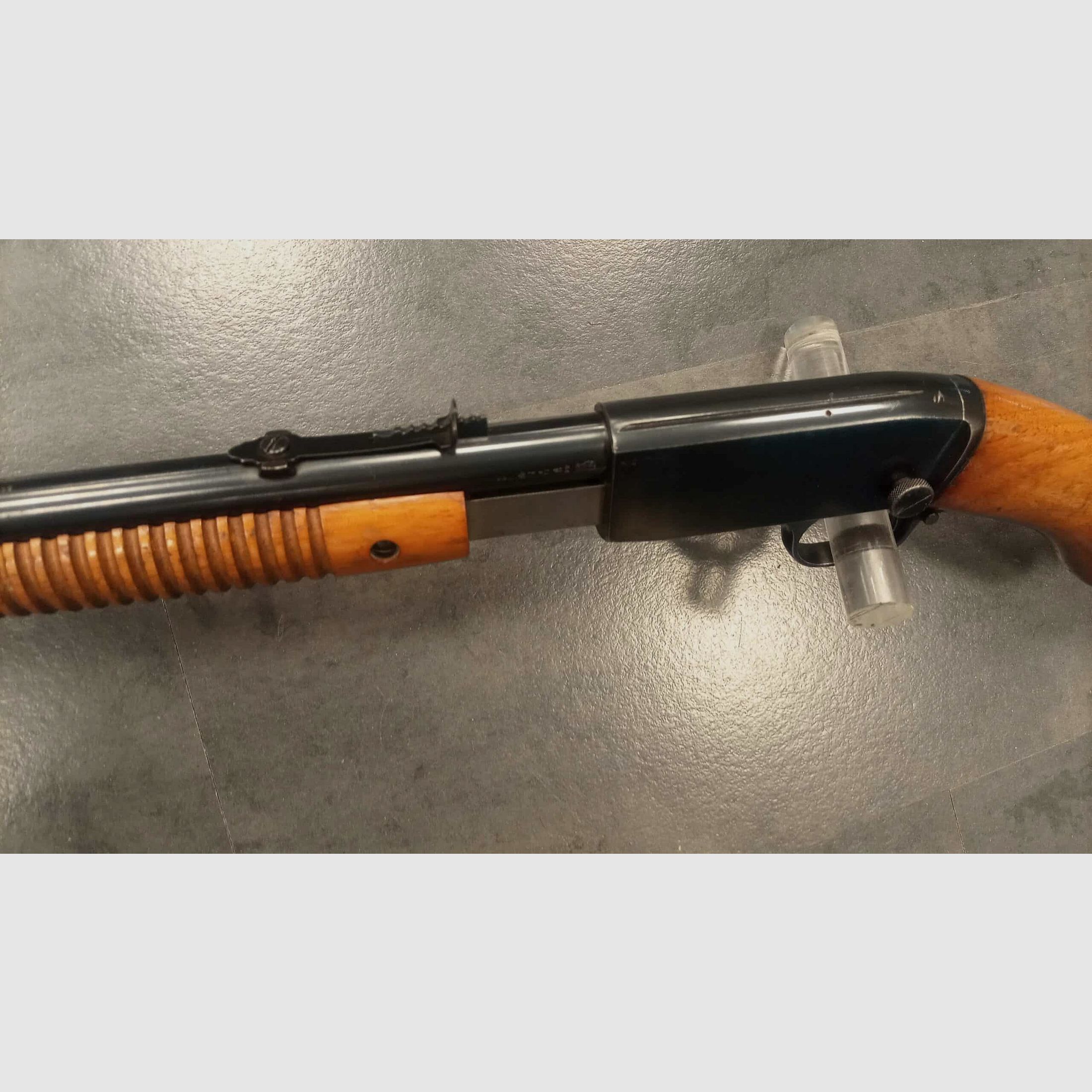 Rifle F.N. BROWNING cal. 22 L.R. mod. Trombone, image 2 of 6