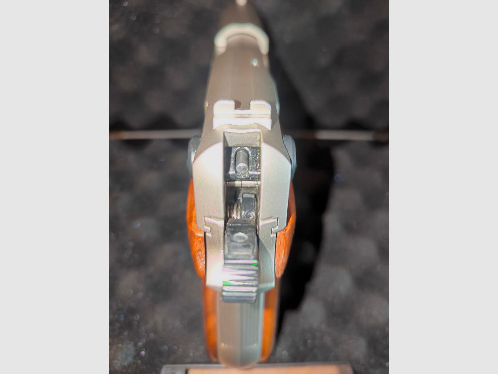 SRS-Gas/Schreckschuss Pistool Walther P88 Compact met houten gripplaten & versieringen in de houten gripplaten, Kaliber 9mmPAK, Ongeschoten, Functioneel & Optisch Topstaat, Nieuwstaat!! 