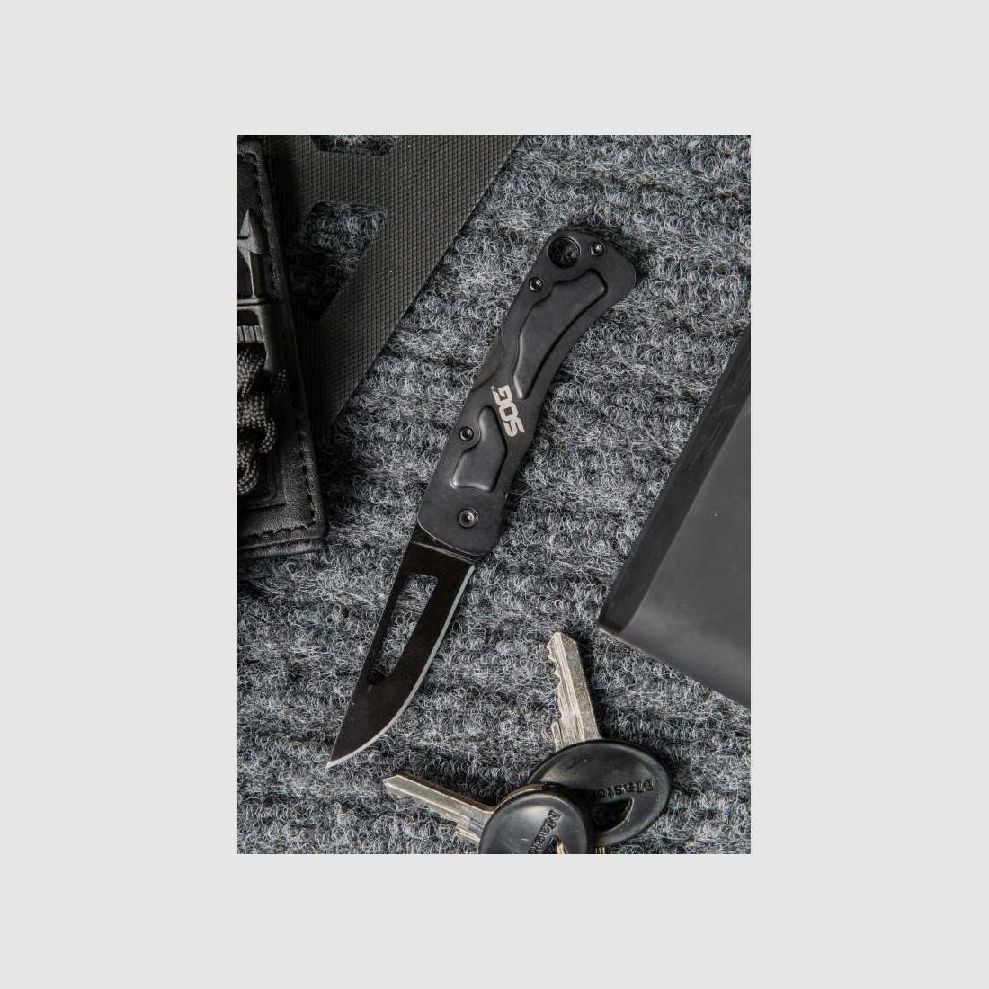 SOG Centi II Taschenmesser