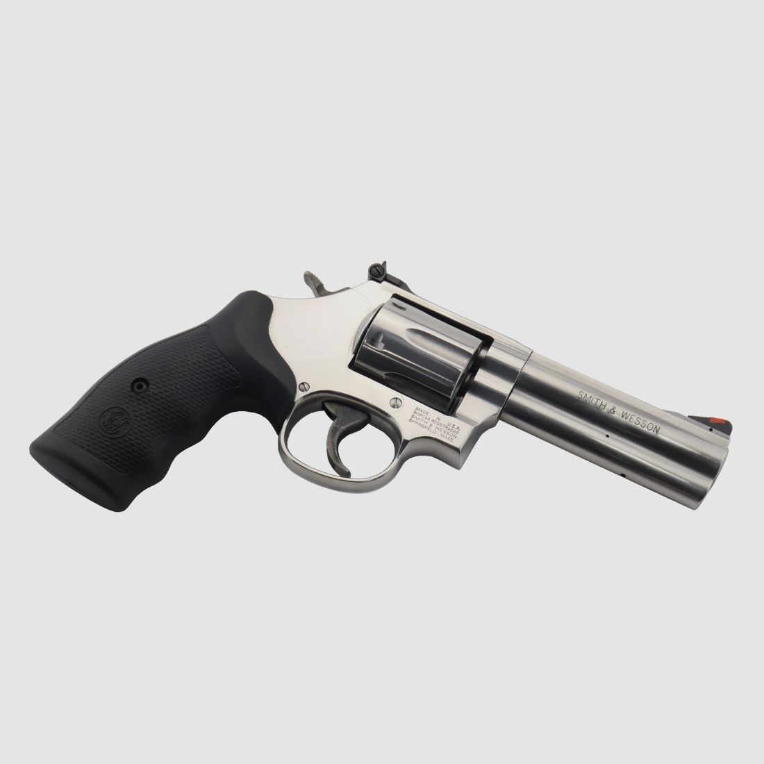  Smith & Wesson	686 Standart 4 Zoll