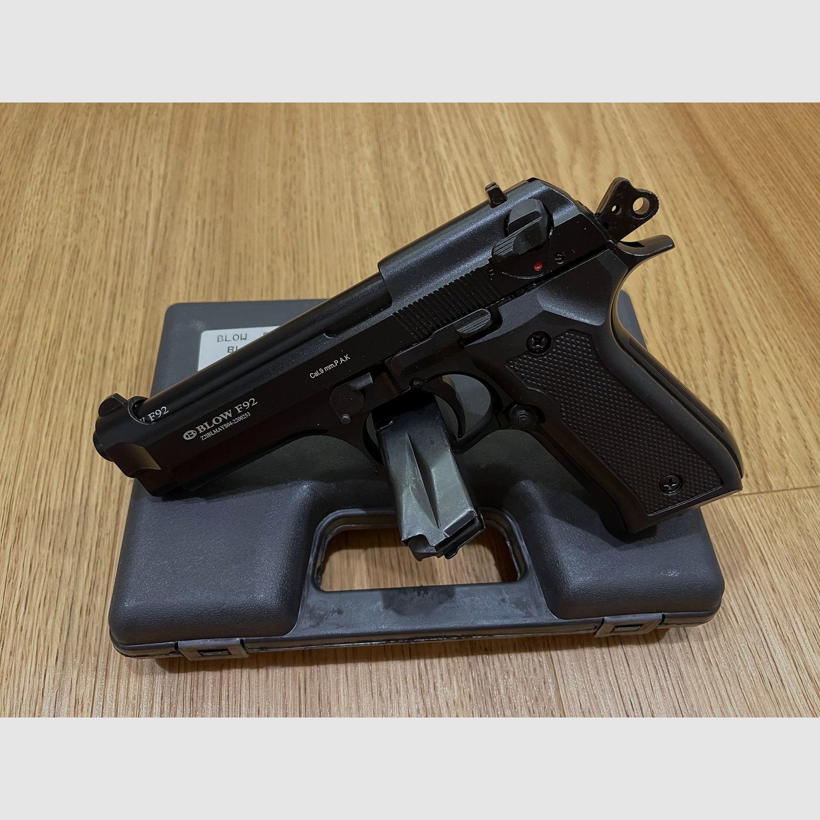 Schreckschuss baretta
