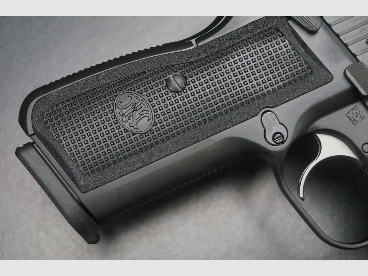 FN High Power Black, Bild 4 von 6