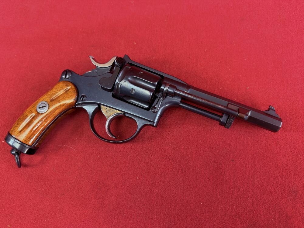 Fabbrica di armi Bern M82 (1882)