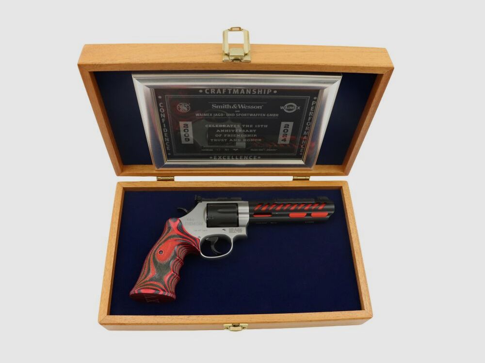 Smith & Wesson 686 Demon Limited Edition