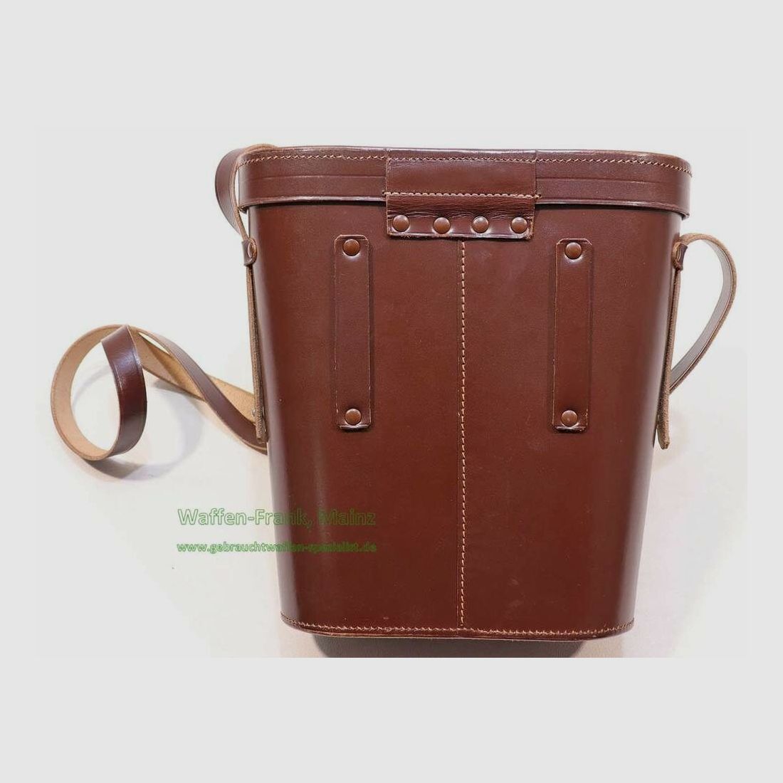 German, manufacturer unknown binocular case