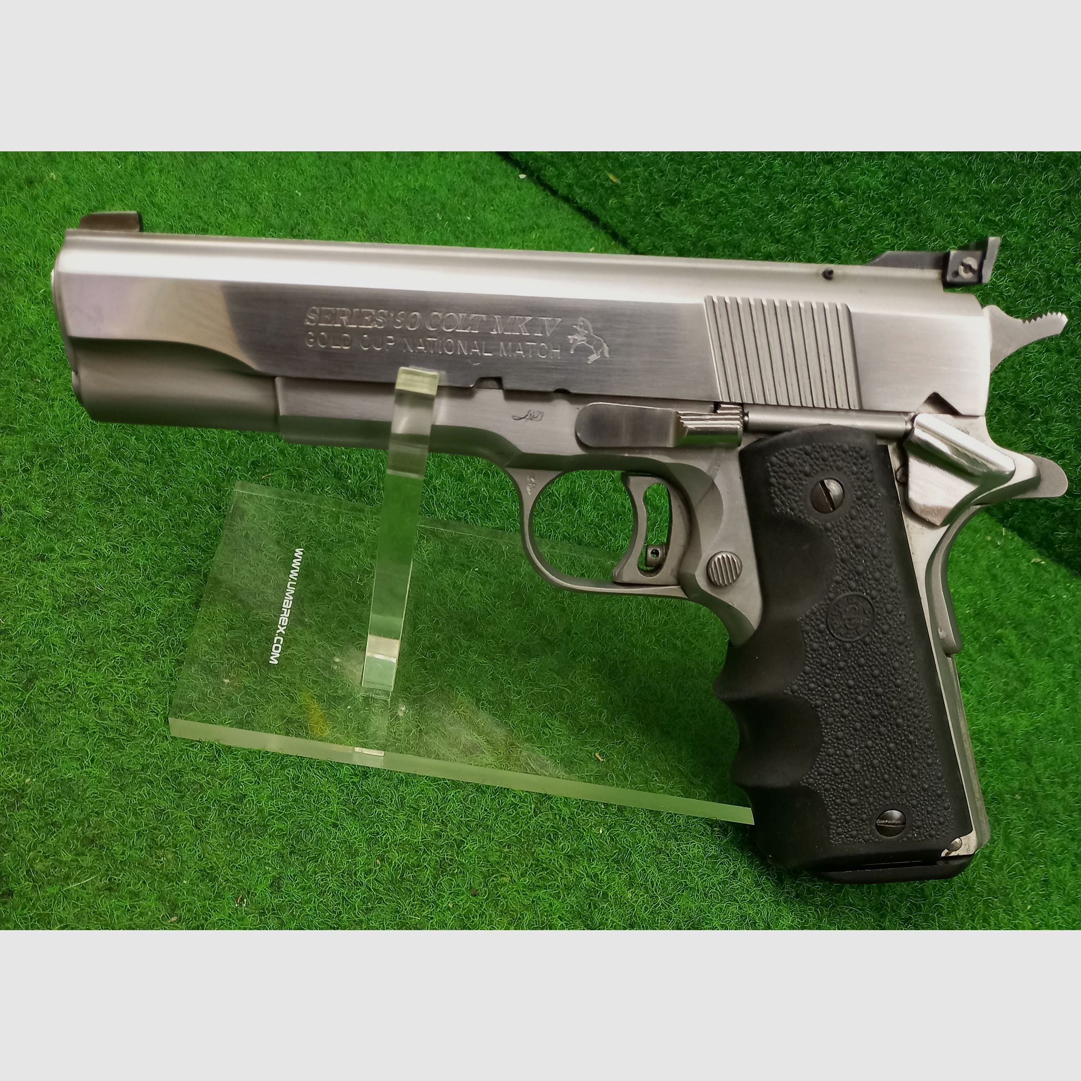 Pistolet Colt Gold Cup National Match .45 Auto, Acier inoxydable, 