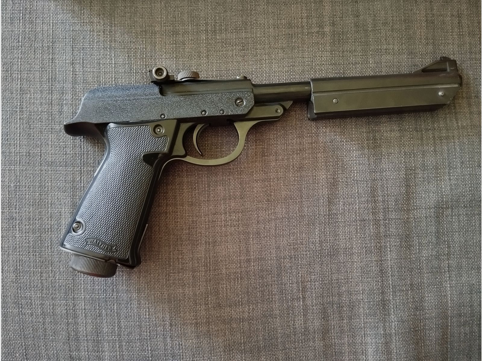 Walther LP Mod. 53 Kal. 4,5mm zwart zeer goede staat in de originele doos + accessoires
