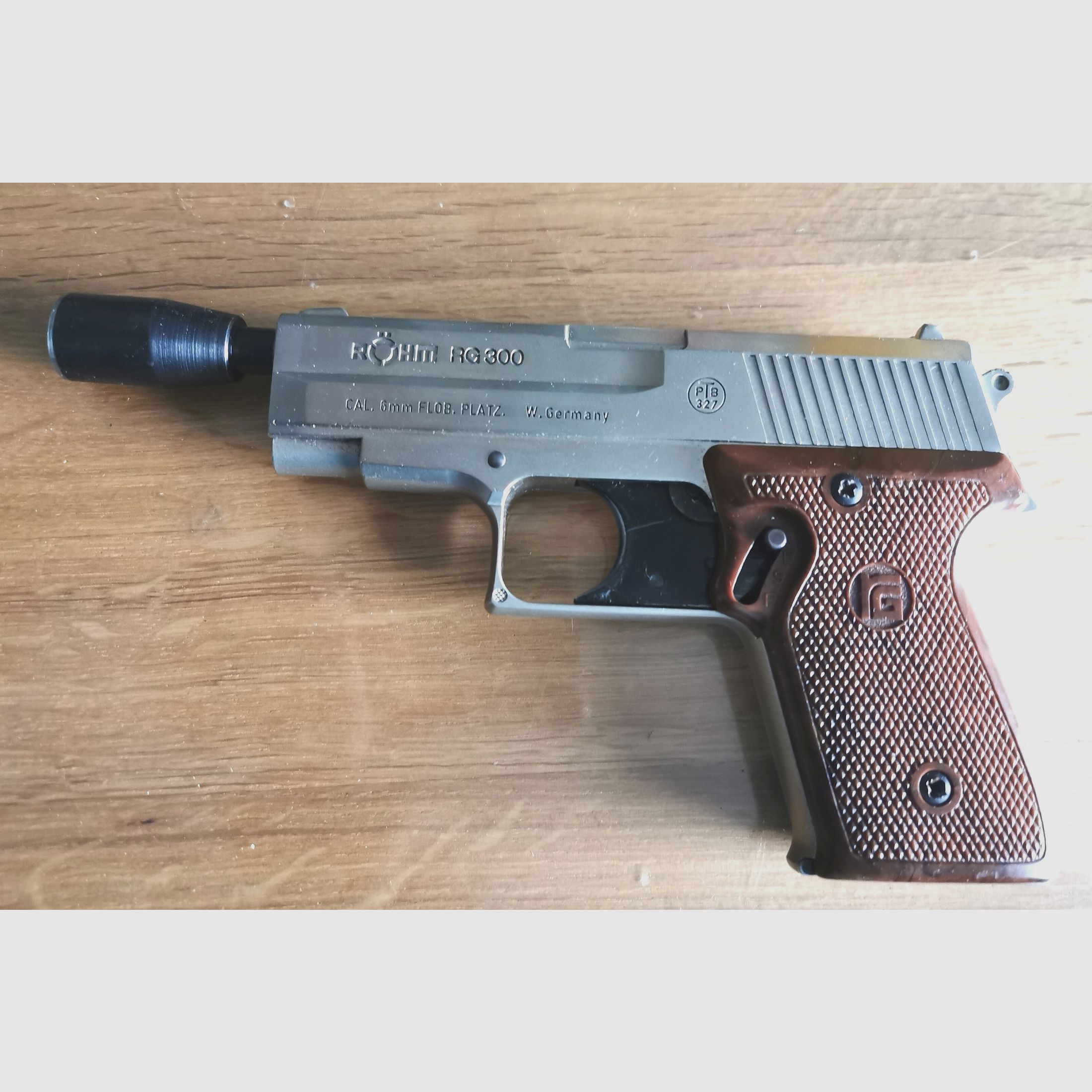 Röhm RG300 Nickel (Silver) with PTB free from 18 years