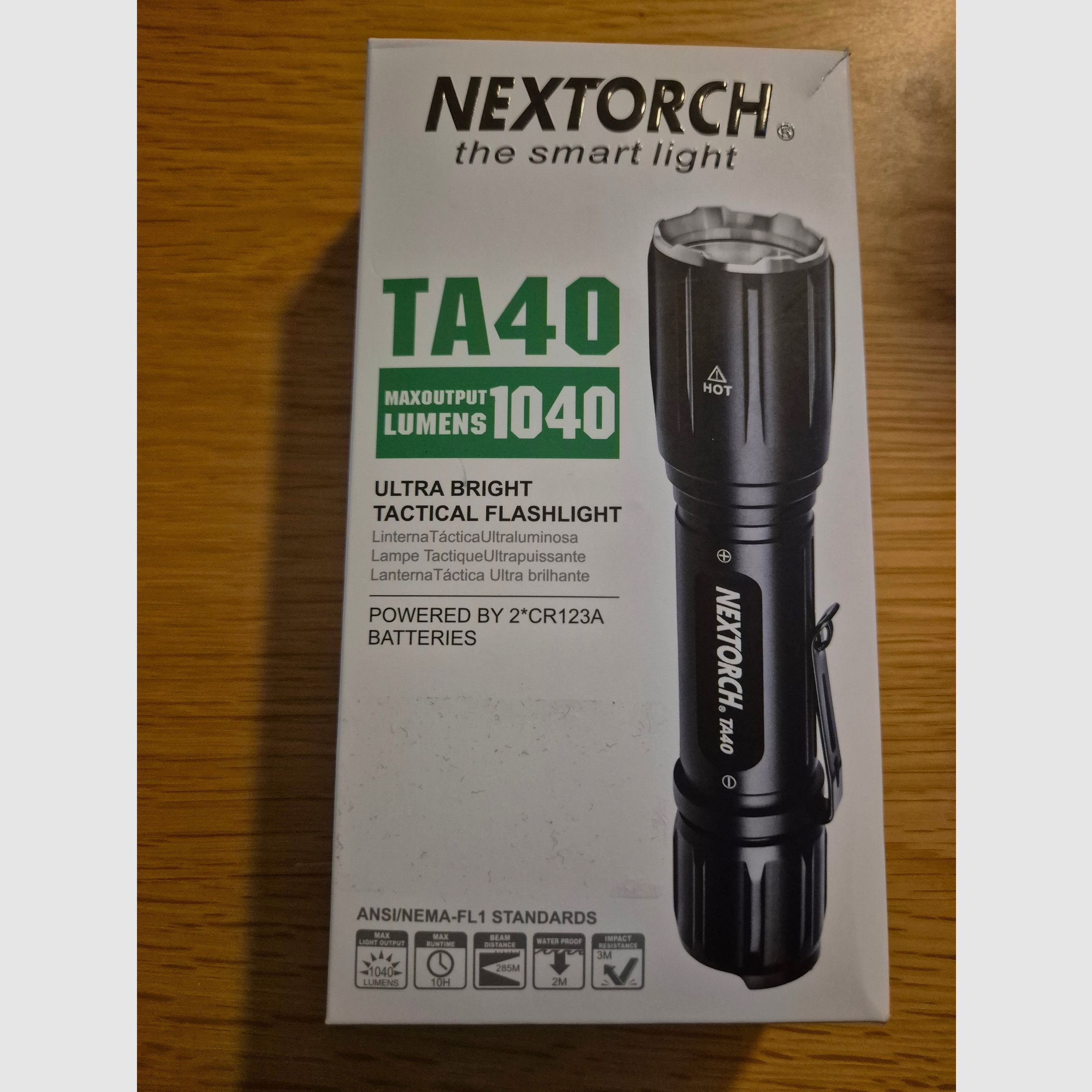 Nextorch TA40, Lampe de poche tactique