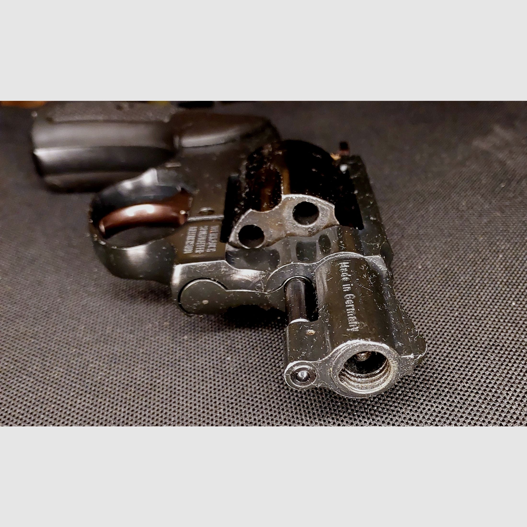 Weihrauch HW37 kal. 9mm R.K. (PTB 779) Arminius HW 37 schreckschuss revolver