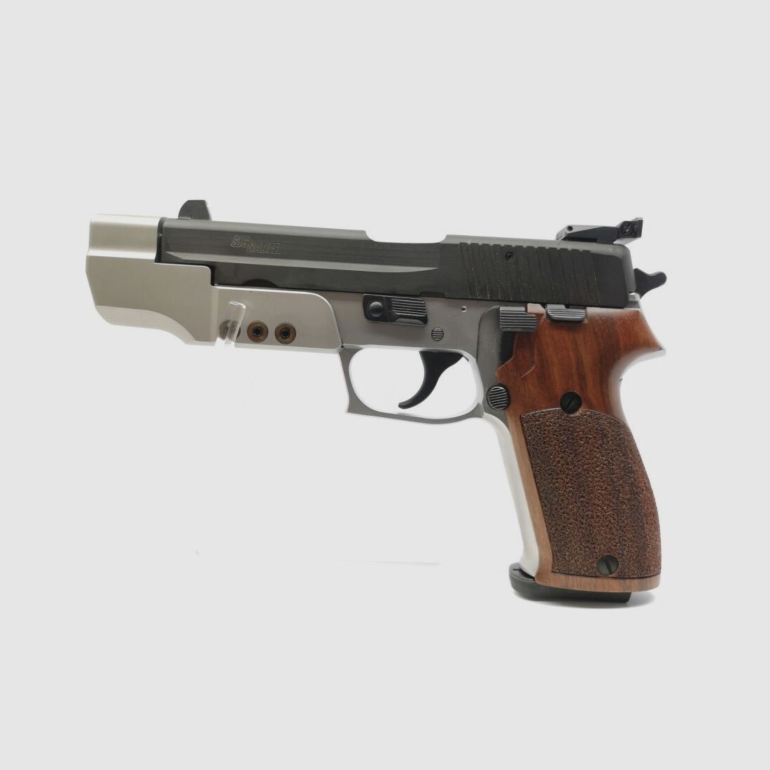 SIG Sauer	 P220 S