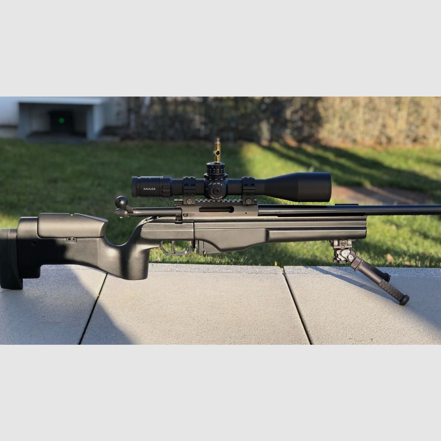 SAKO TRG 22 (.308 Win) + Kahles K 624i CW 6-24x56 Mil4 + ERATAC + SAKO Mündungsbremse + ATLAS BT65-NC + Picatinny Schiene + Tasmanian Tiger Gewehrtasche