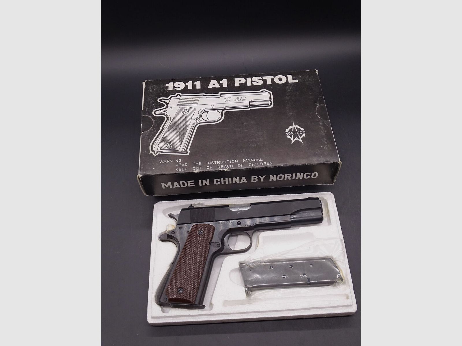 Norinco 1911 A1 kaliber .45 Auto 5" tylko 10 strzałów oddanych rok 1996 1911 A1, zdjęcie 2 z 4