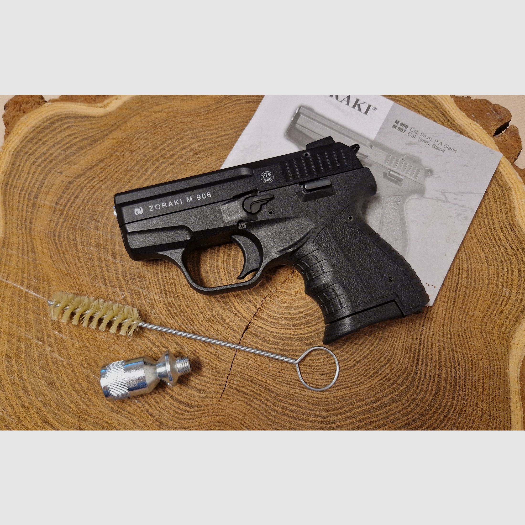 Zoraki 906, alte PTB 946 Schwarz/Chrom Kal. 9mm PAK Pistole Schreckschus komplett OVP