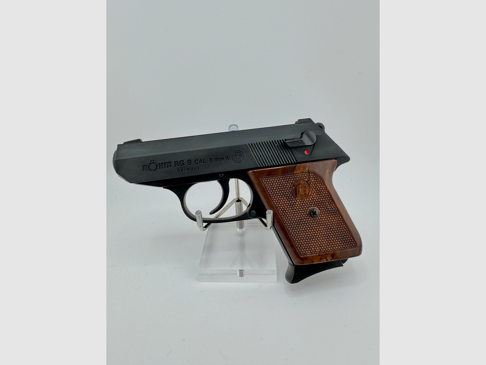 Röhm RG 9 Schreckschusspistole - PTB 413 - Beschussjahr KC (1992)