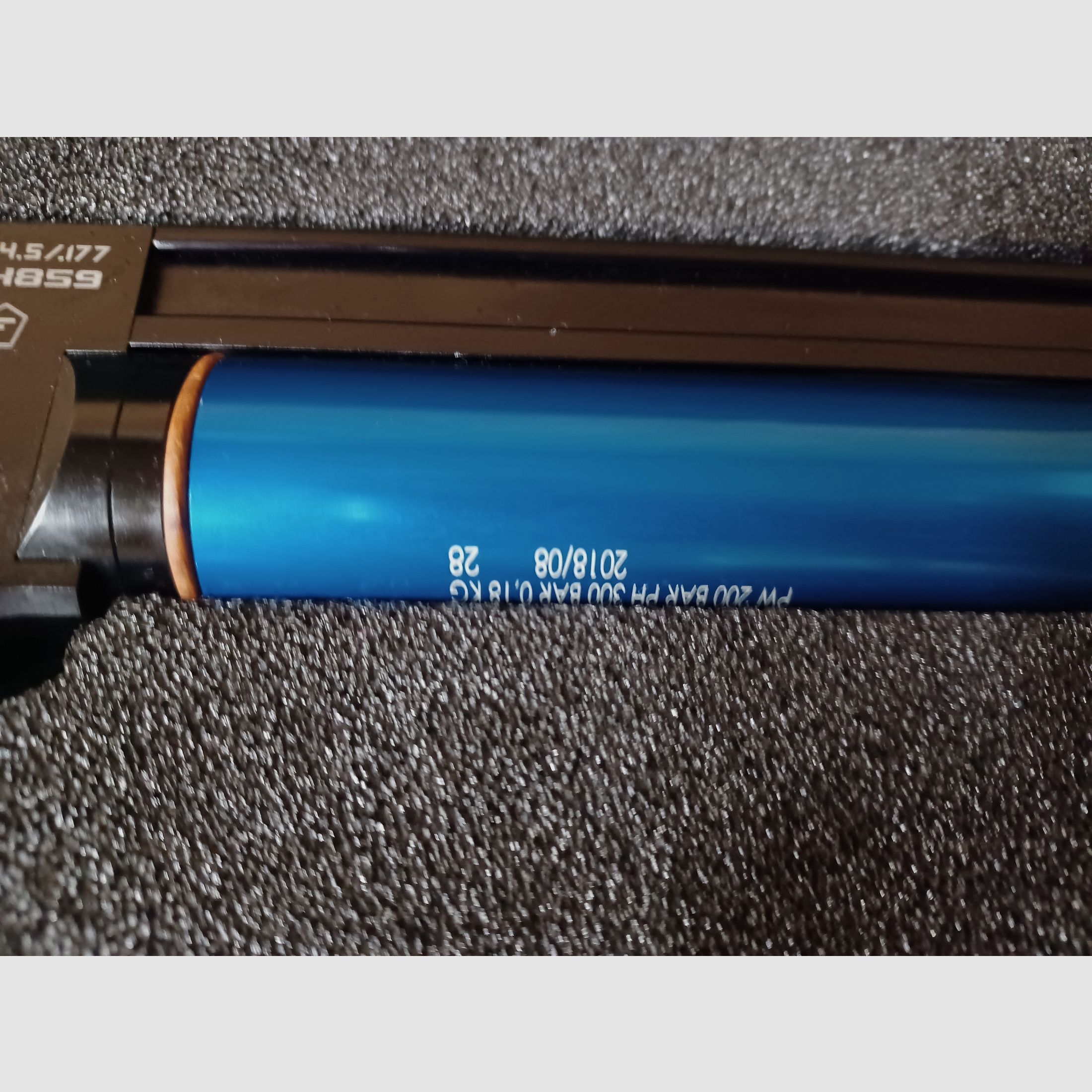 Steyr LP10 with right grip M
