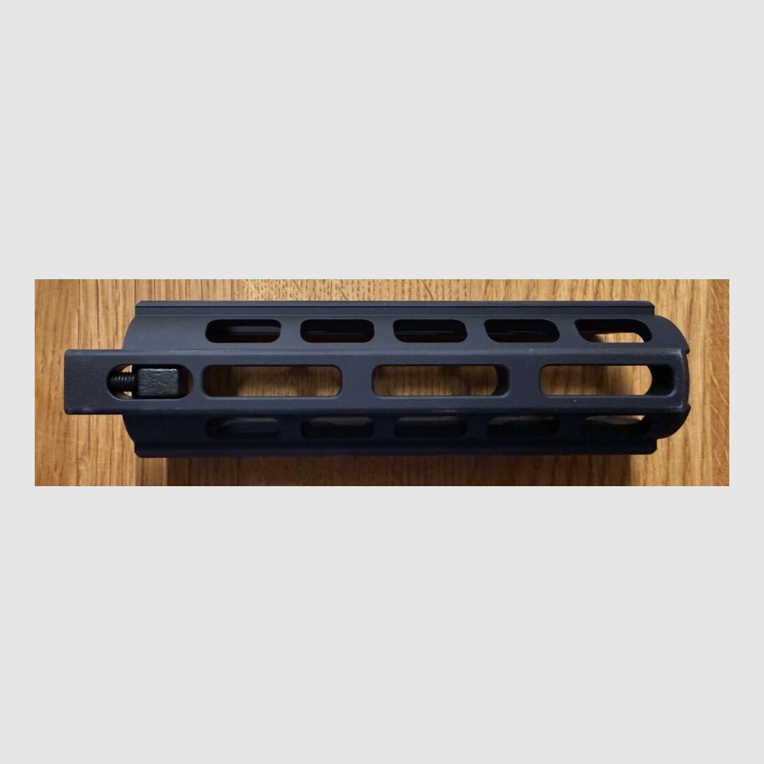 B&T AG (Brügger und Thomet) M-Lok guardia de mano para HK MP5/SP5 BT-212717 B&T