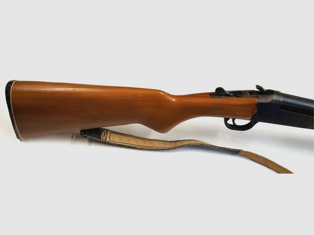 Carrero & Astelarra VANGUARD