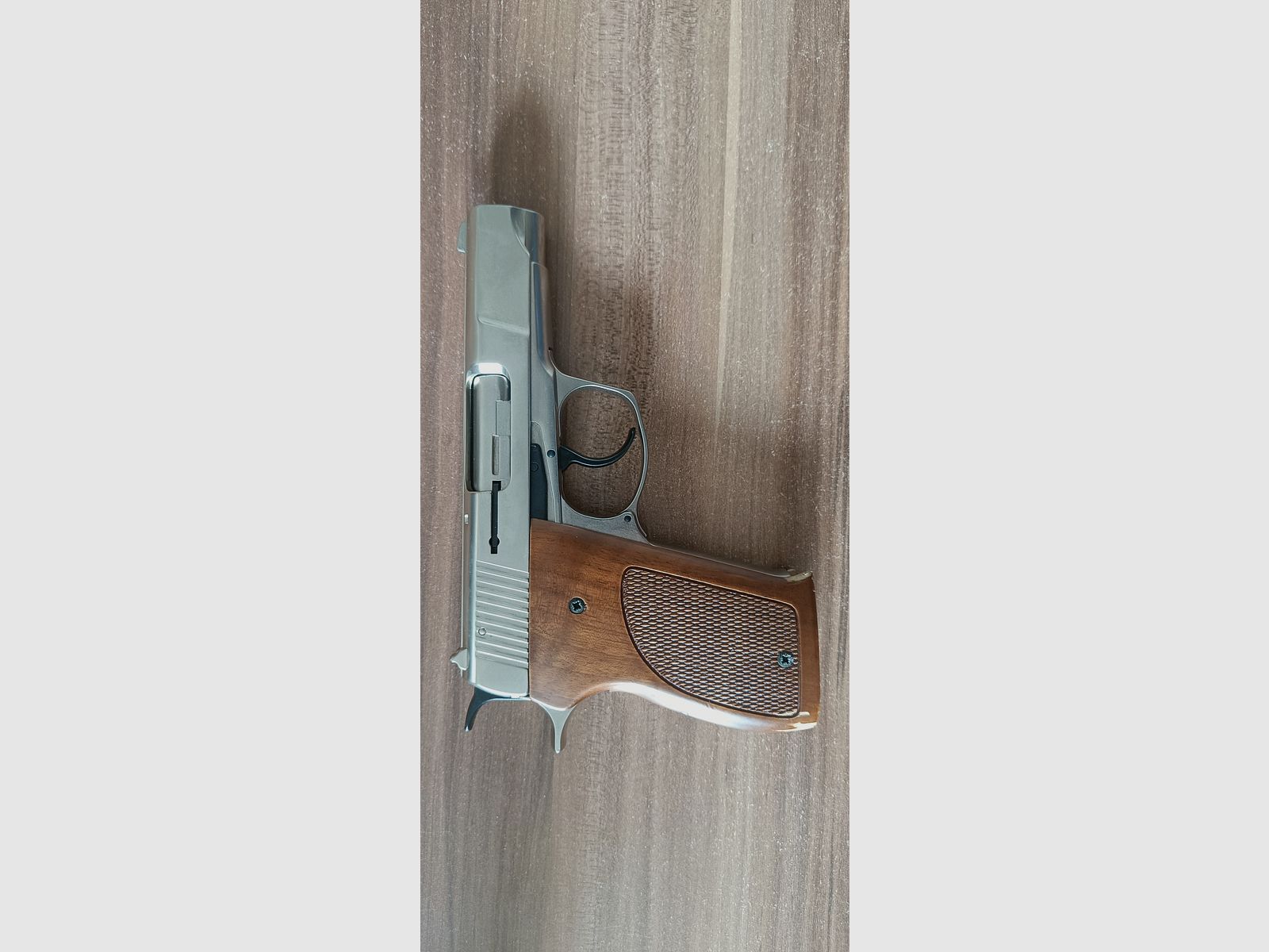 Röhm 725