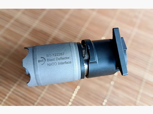 B&T Blast Deflector Glasbrecher Rotex / NATO Interface - Nuovo, incluso. DE-Spedizione