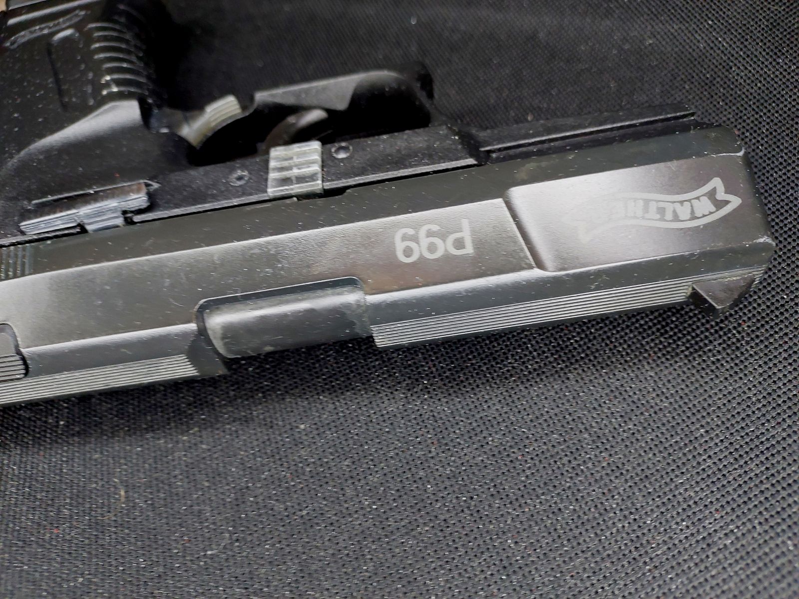 Walther P99 blank firing pistol 9mm P.A.K. (PTB 762) P 99