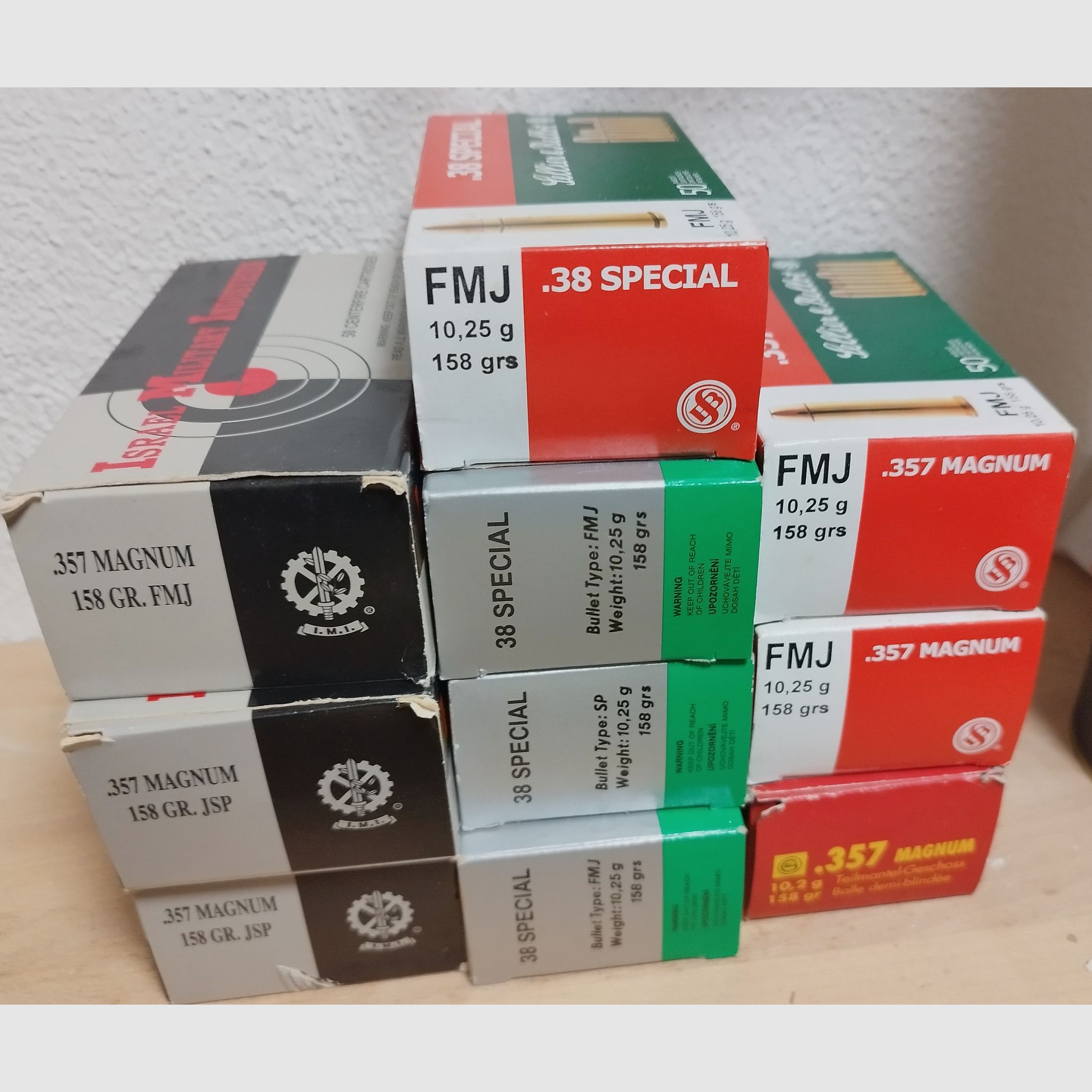 22 Long, 9mm, 38, 45 ASP, 357 Magnum und 12/76