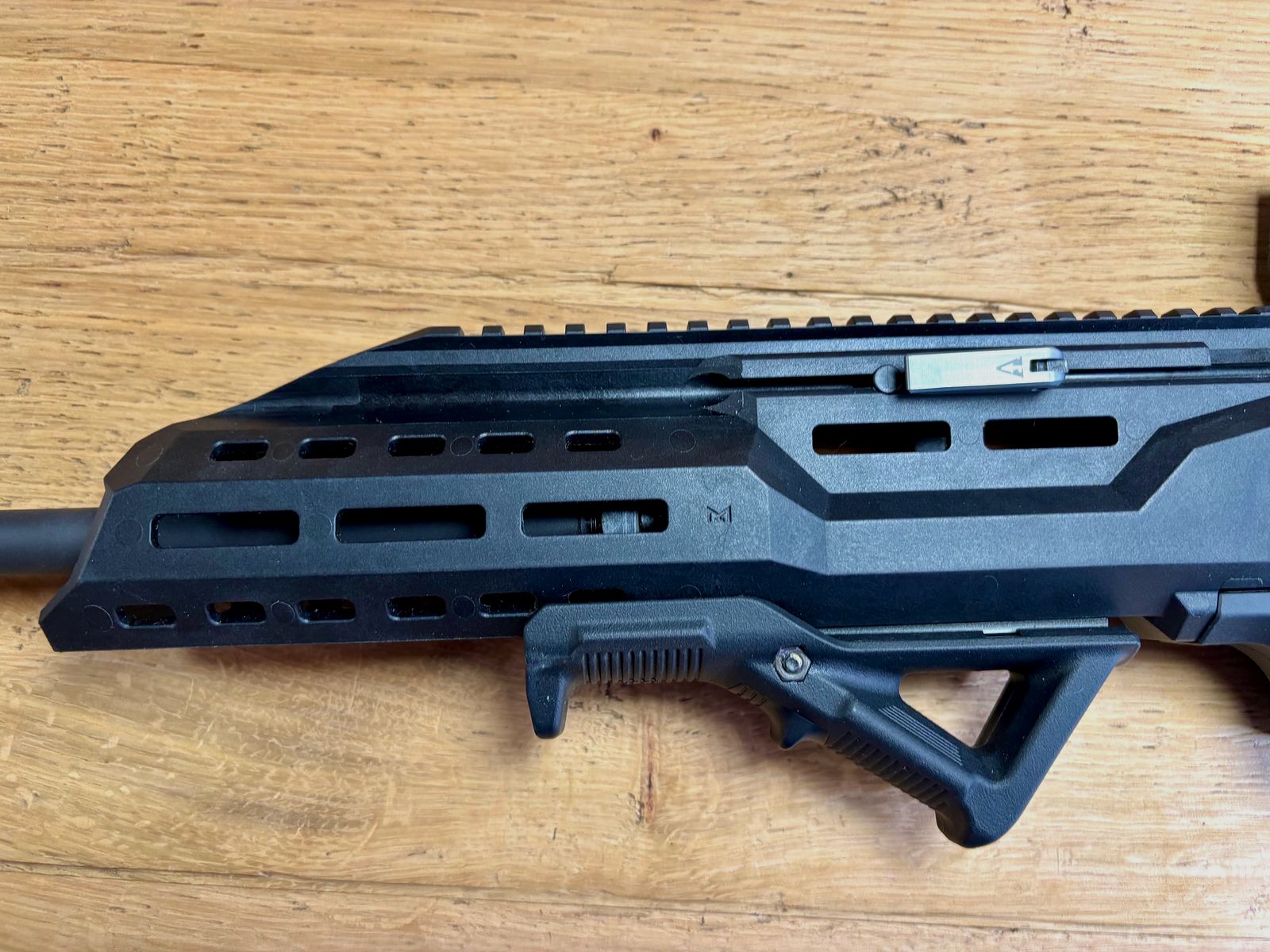 Selbstladebüchse CZ Scorpion Evo 3 S1 Carbine Sportabzug, Schubschaft klappbar,  Kompensator – Kaliber 9 mm Luger inkl. Red Dot u 5fach Magnifier